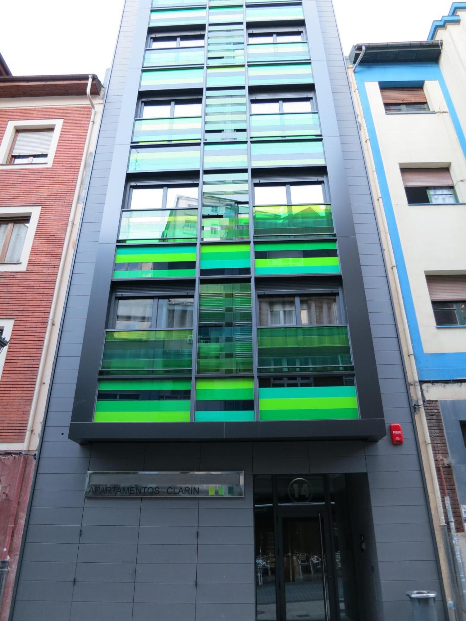 Apartamentos Clarin Oviedo Exterior photo